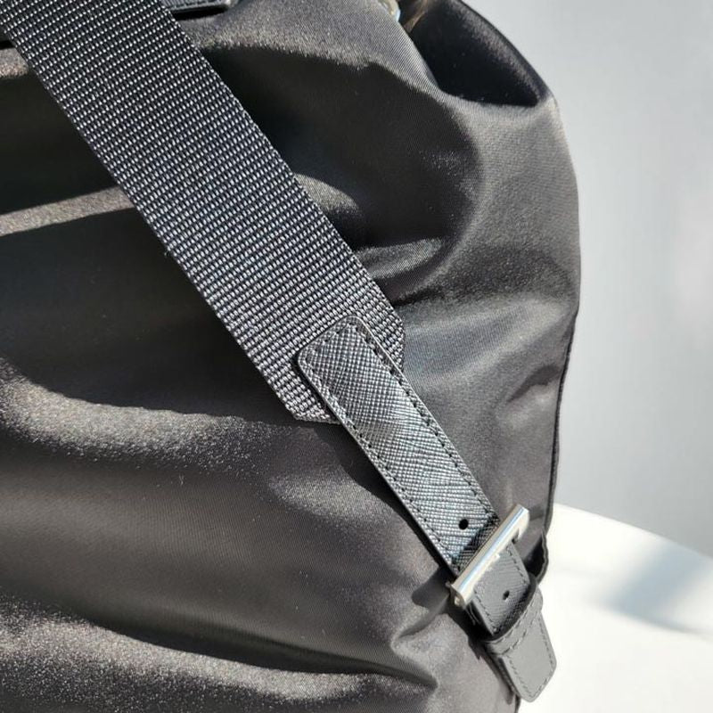 프라다 리나일론 백팩 스몰,미디움