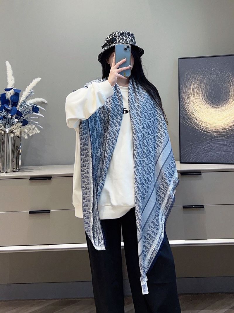 디올 스카프