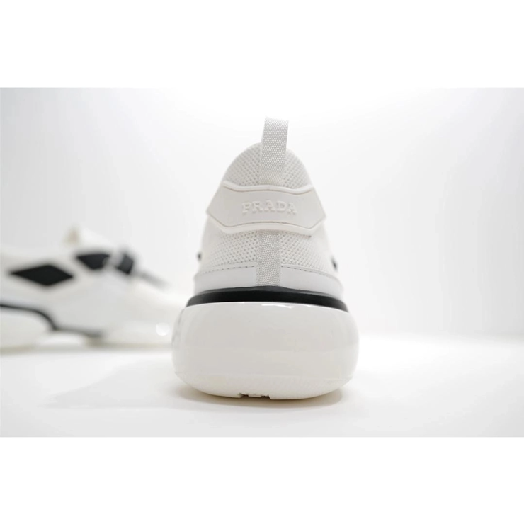 프라다 클라우드버스트 스니커즈