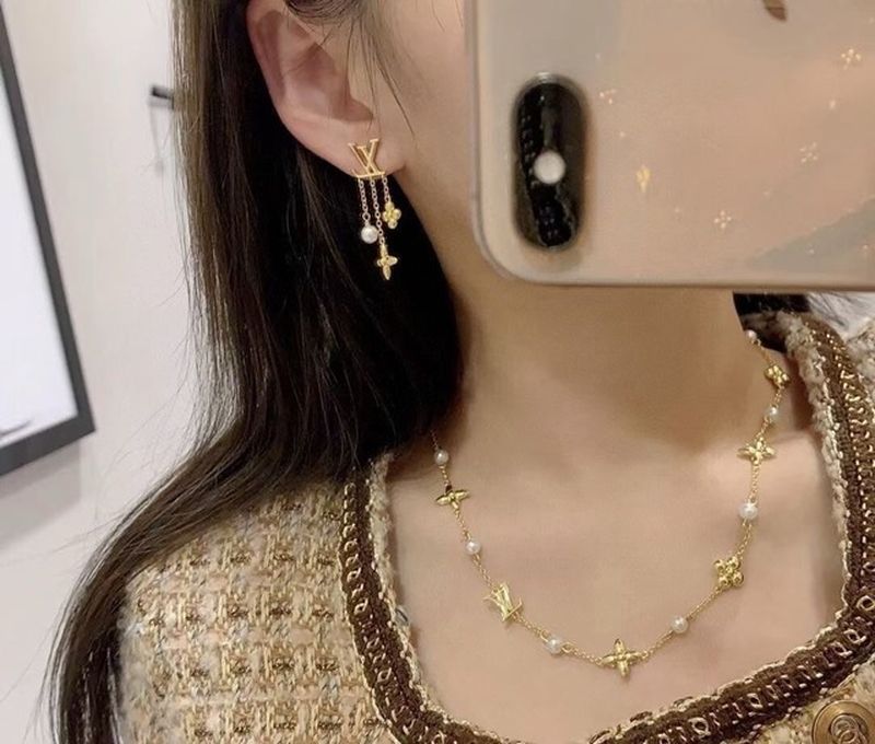 루이비통 목걸이