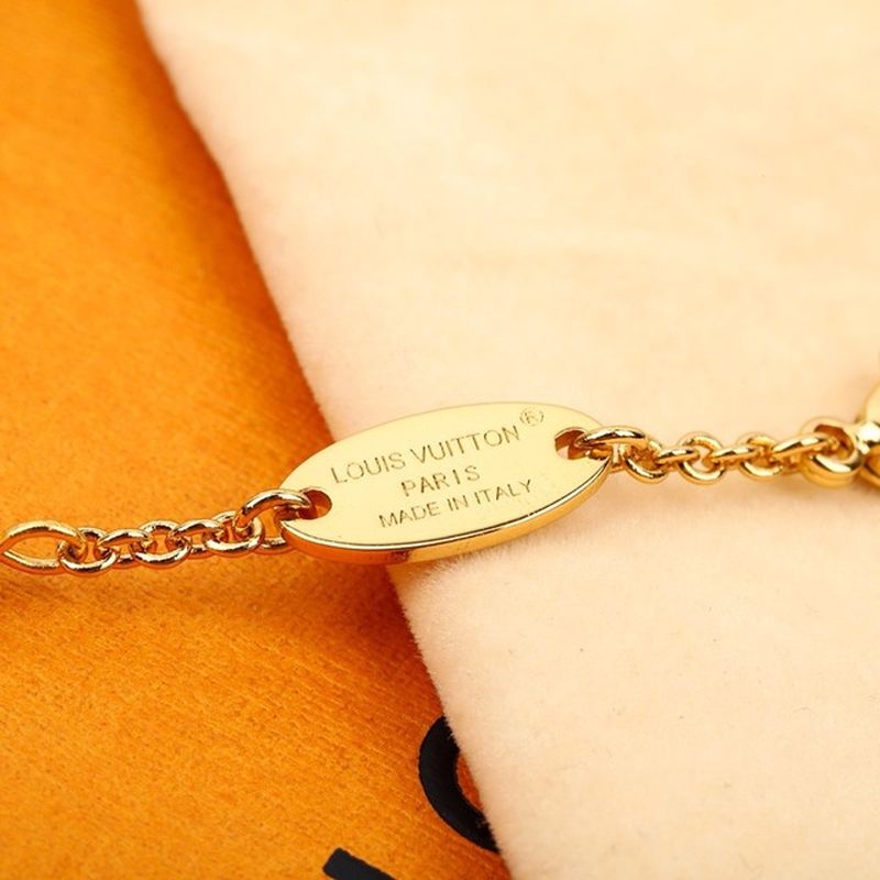 루이비통 목걸이