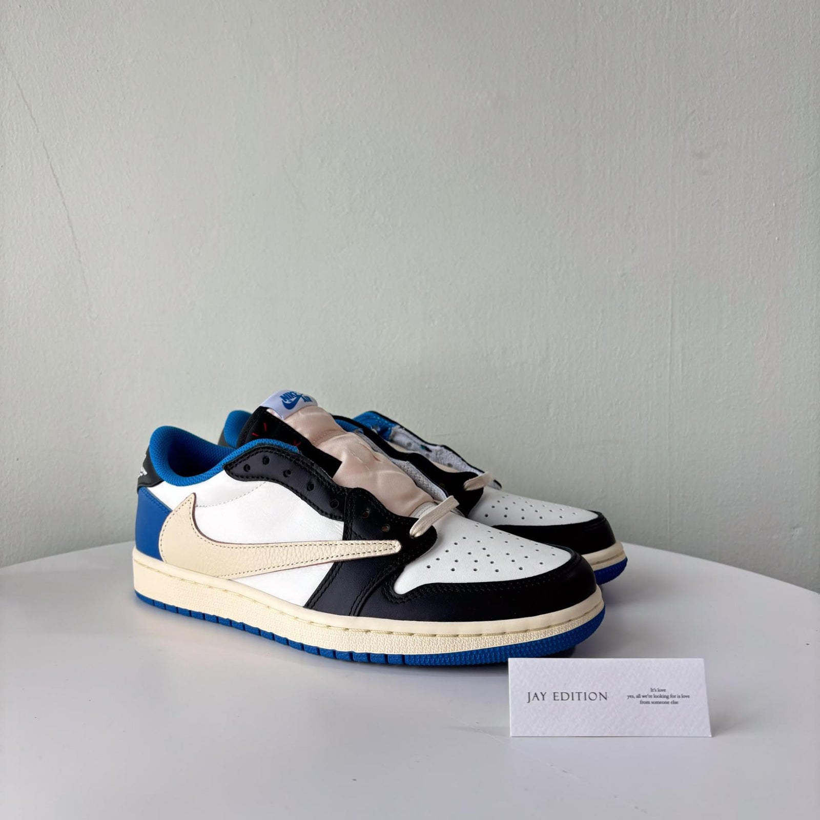 국내) 다른공장) 나이키 트래비스 스캇 265 (2번)