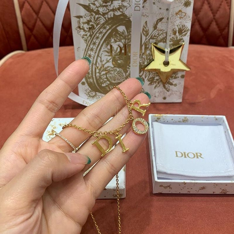 디올 DIOR 로고 목걸이