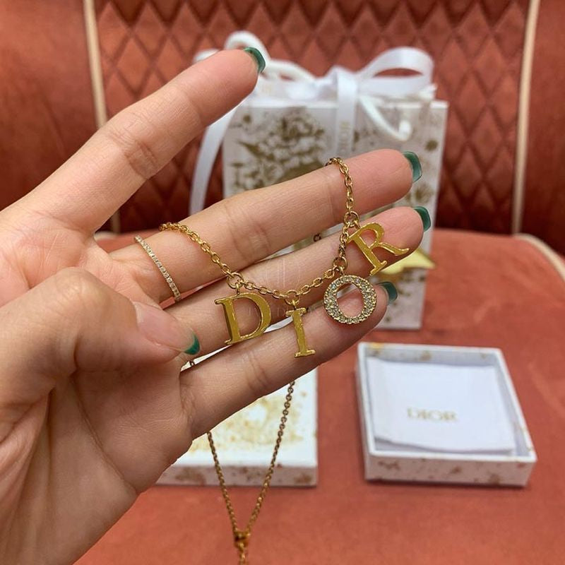 디올 DIOR 로고 목걸이