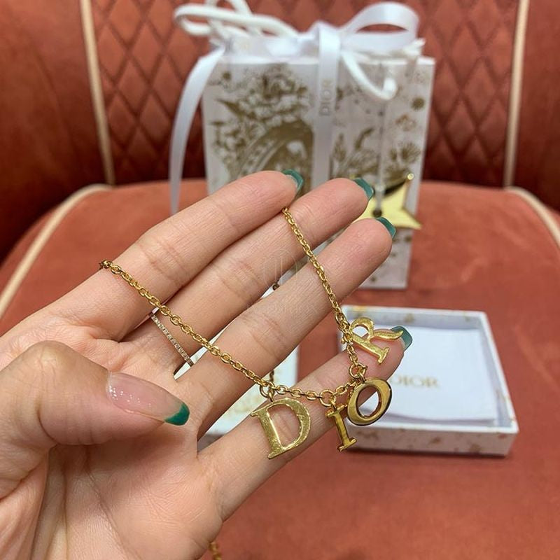 디올 DIOR 로고 목걸이