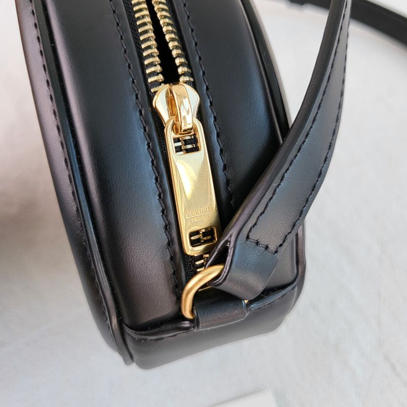 셀린느 퀴르 트리옹프 오벌백