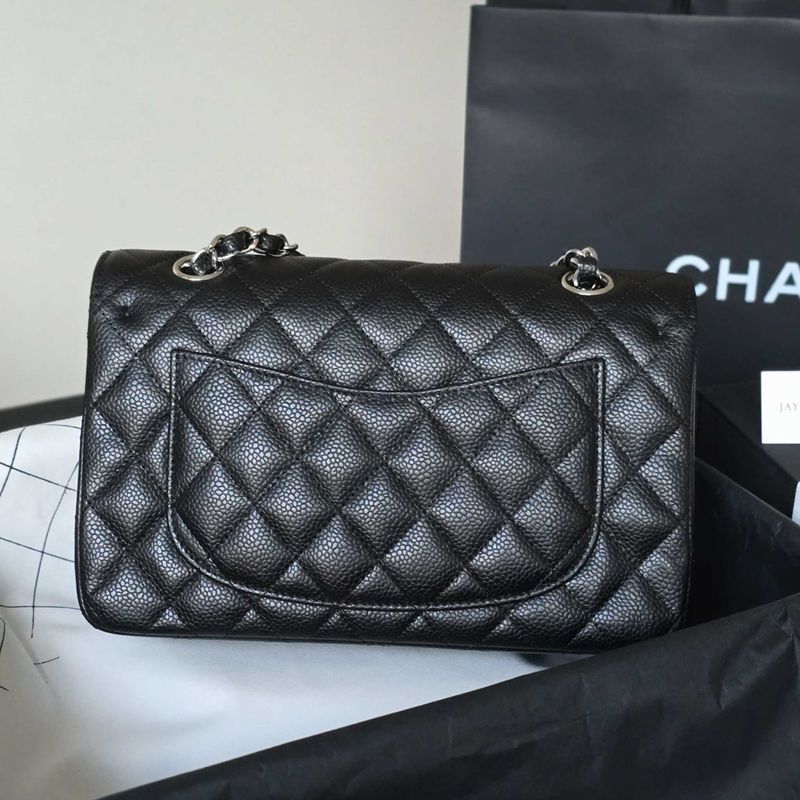 샤넬 클래식 플랩백 스몰 캐비어