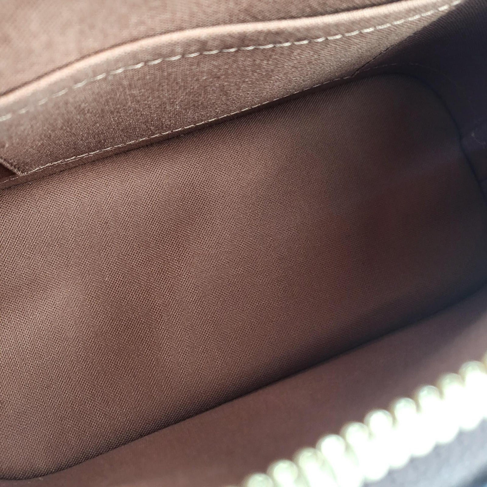 루이비통 알마 BB