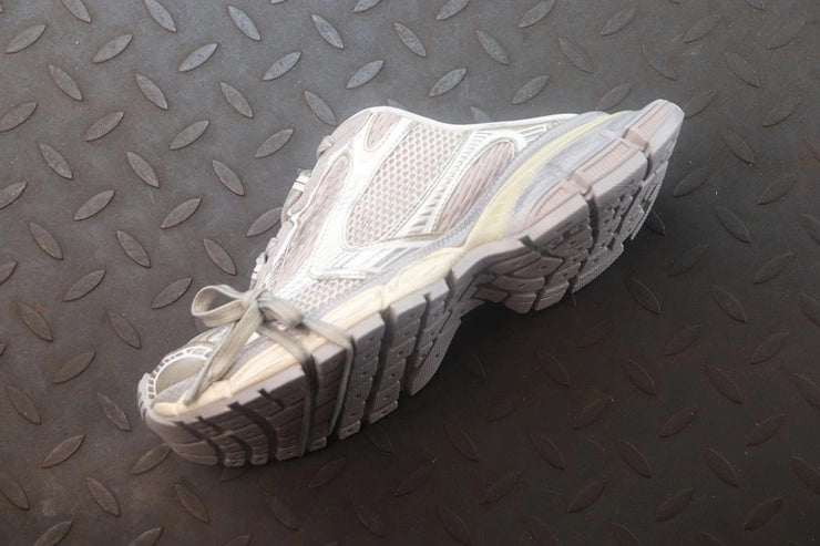 발렌시아가 3XL 베이지 뮬 스니커즈