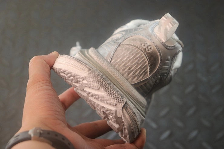 발렌시아가 3XL 라이트 베이지 스니커즈