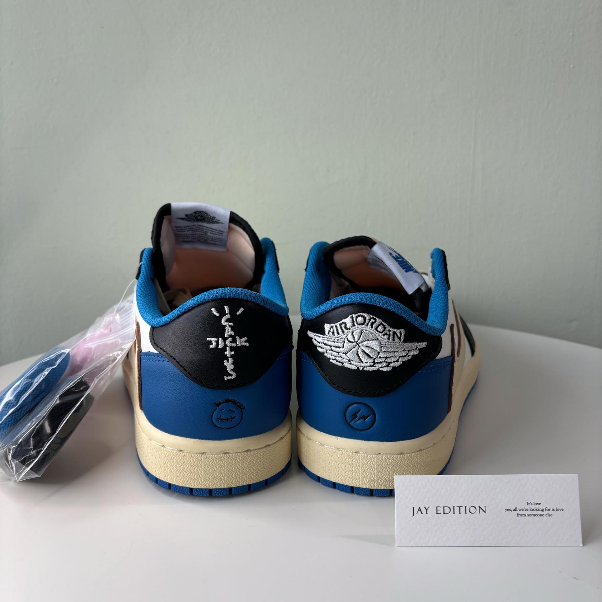 국내) 다른공장) 나이키 트래비스 스캇 265 (1번)