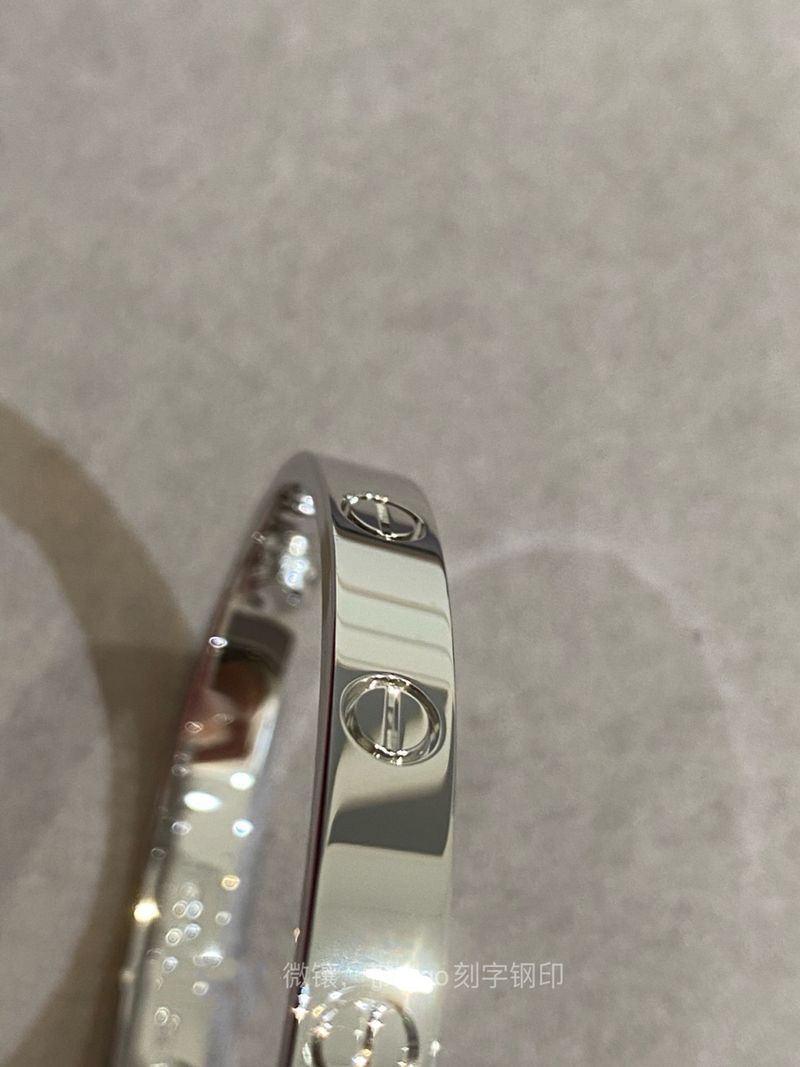 까르띠에 러브 브레이슬릿