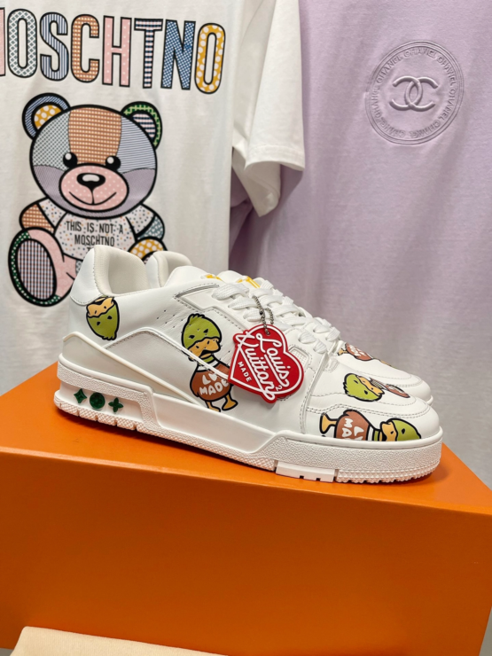 루이비통 니고 LV 트레이너 스니커즈 화이트