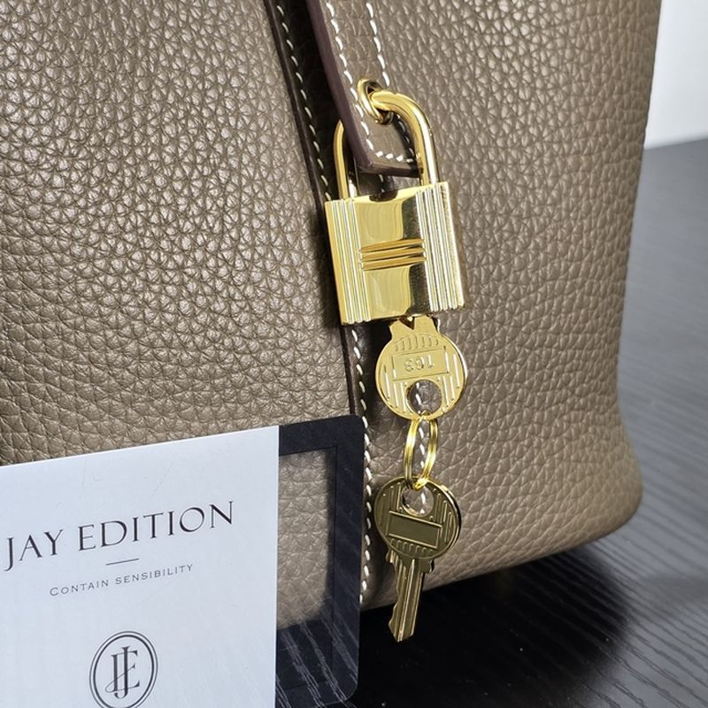 에르메스 피코탄