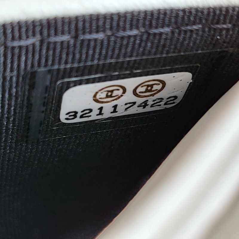 샤넬 19 카드 홀더