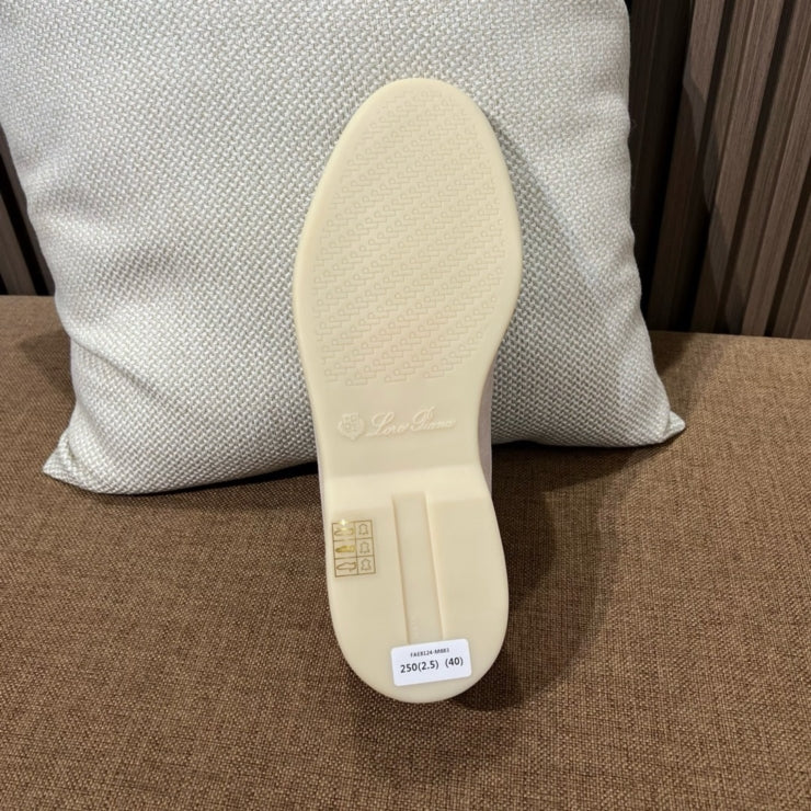로로피아나 썸머워크 클래식 베이지