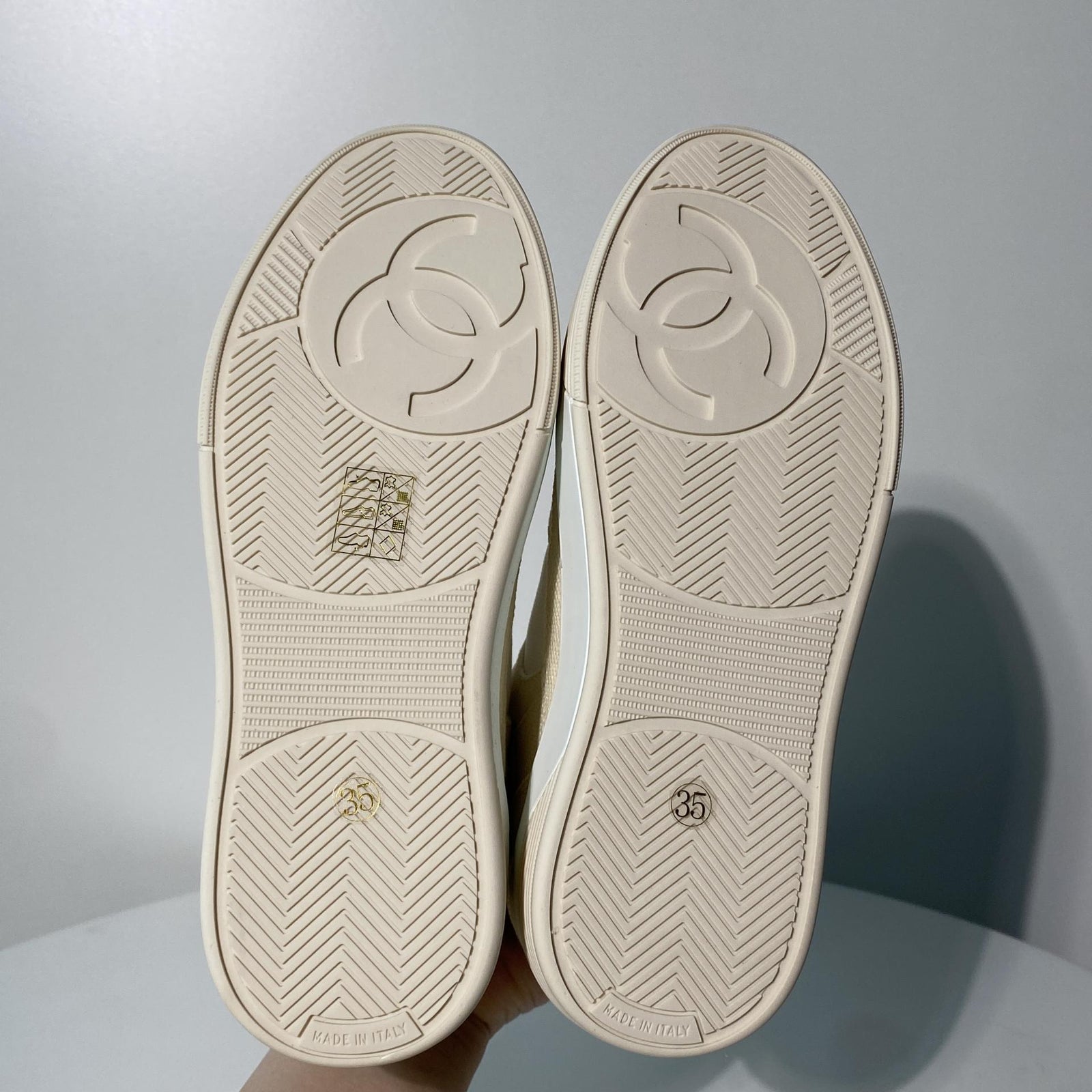 국내) 샤넬 24ss CC 코튼 스니커즈 / 35