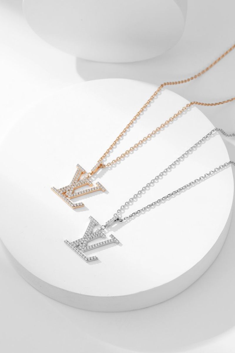 루이비통 목걸이