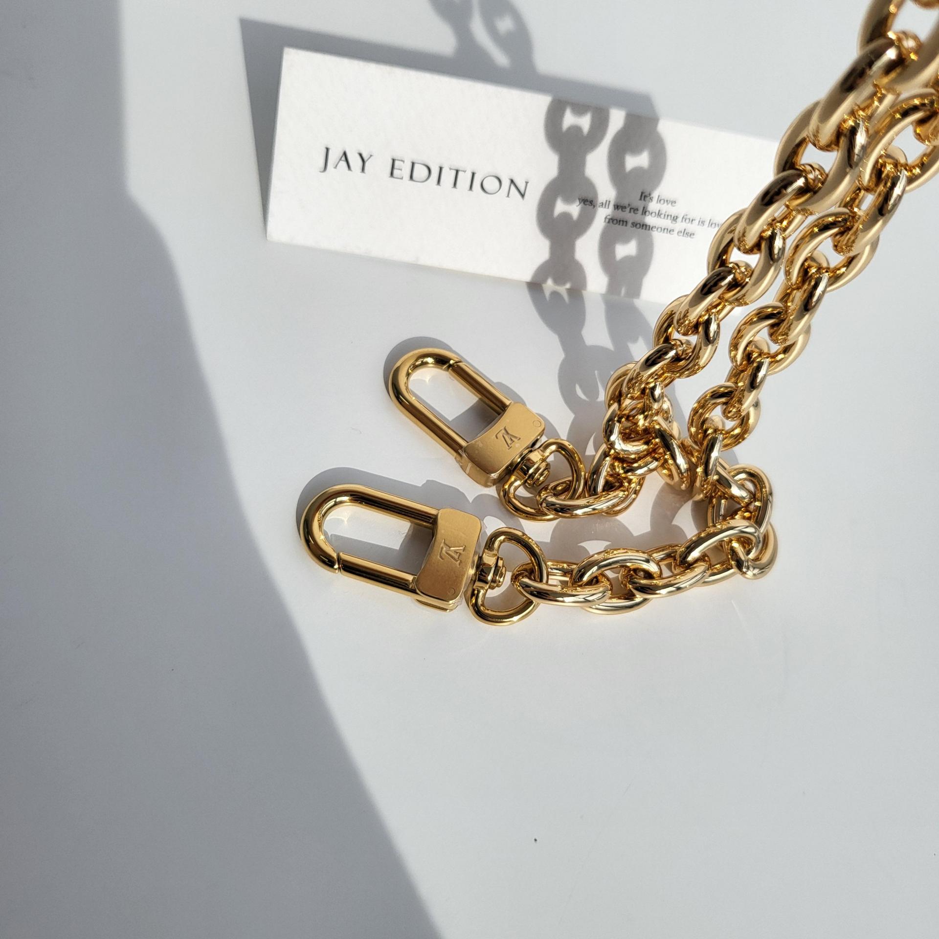 루이비통 아이비 WOC