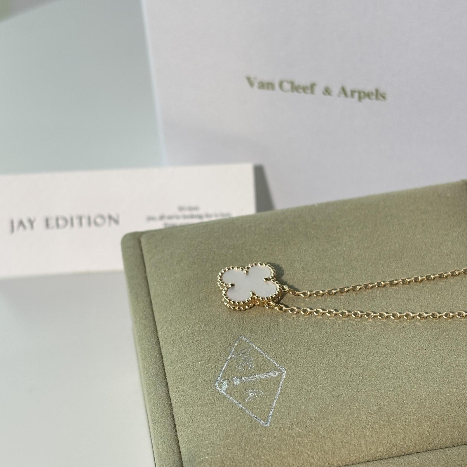 반클리프 빈티지 알함브라 (네크리스)