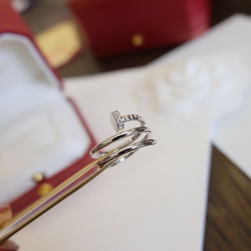 까르띠에 저스트 앵 끌루 다이아 링