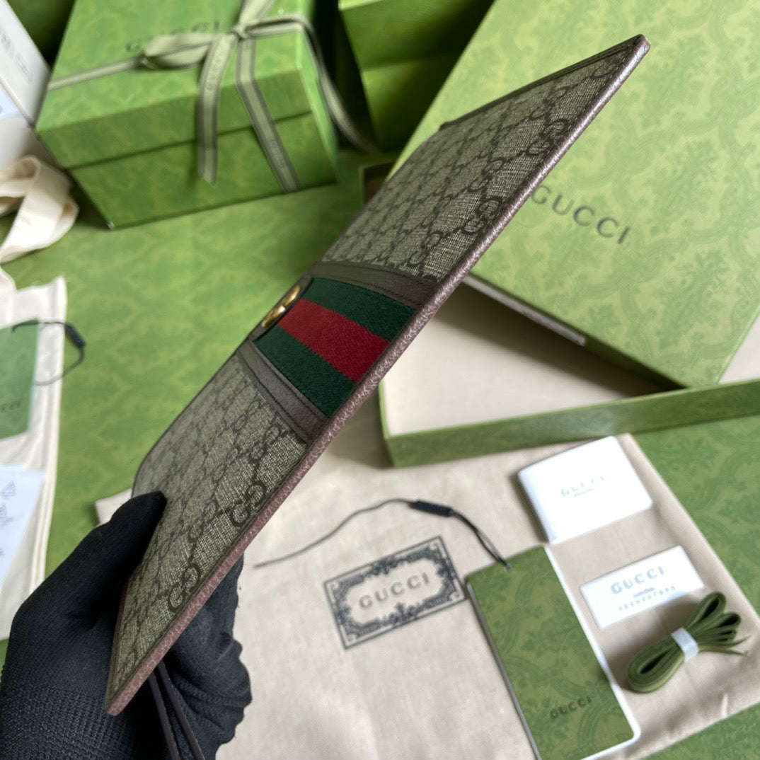 구찌 오피디아 웹 스트랩 클러치