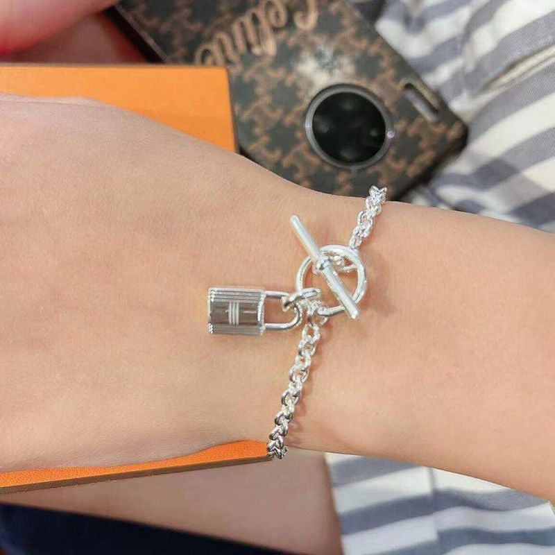 에르메스 Kelly Cadenas Bracelet
