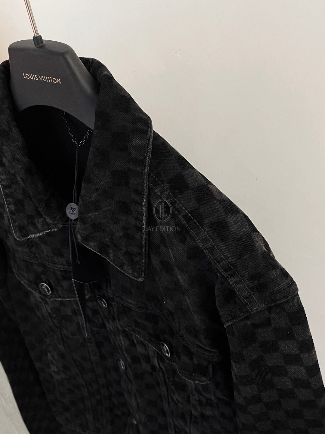 루이비통 플록드 다미에 데님 드러커 자켓