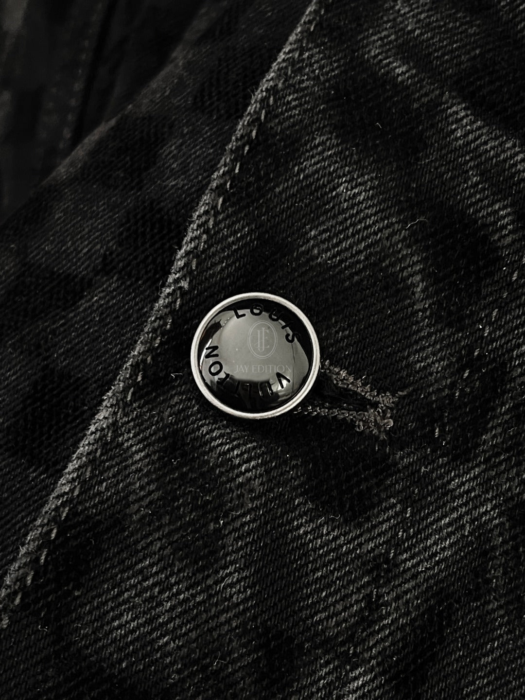 루이비통 플록드 다미에 데님 드러커 자켓