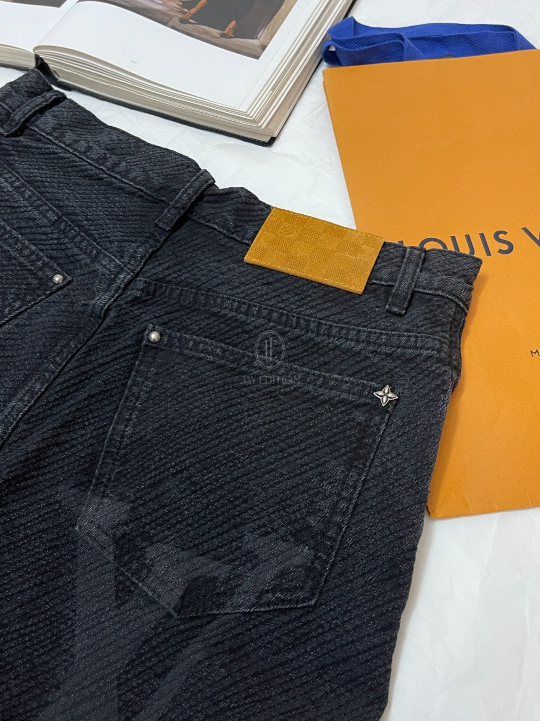루이비통 모노그램 데님 팬츠