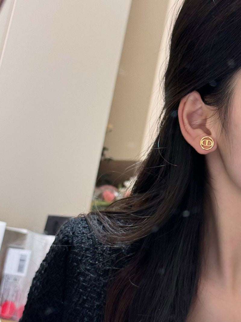 디올 귀걸이