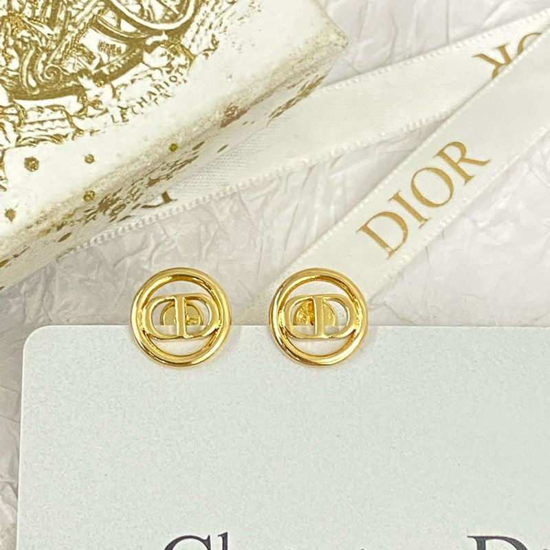 디올 귀걸이