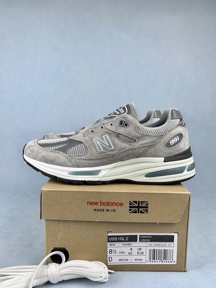 뉴발란스 991v2 메이드 인 UK 락 릿지 알로이 실버