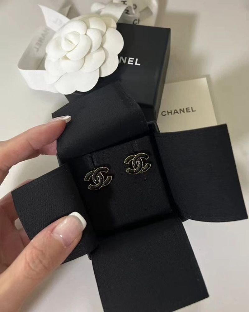 샤넬 귀걸이