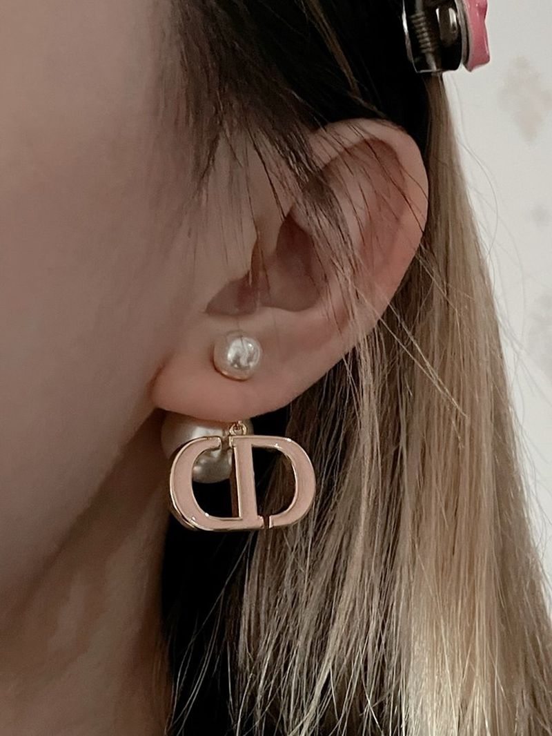 디올 귀걸이