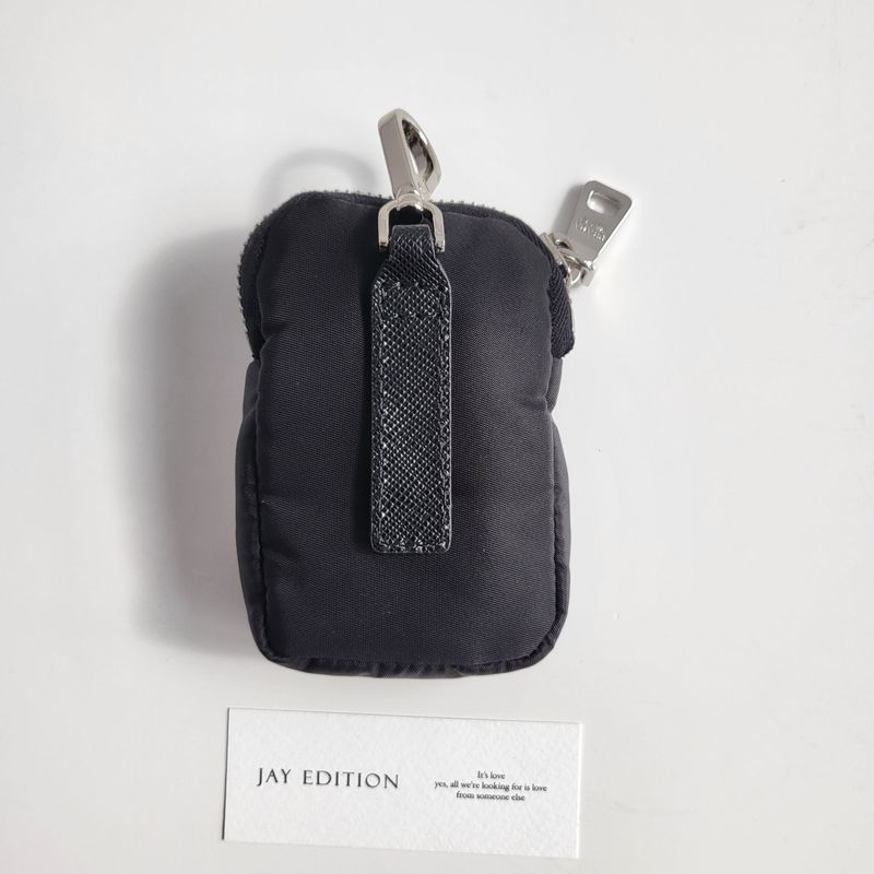 프라다 테수토 체인 호보백