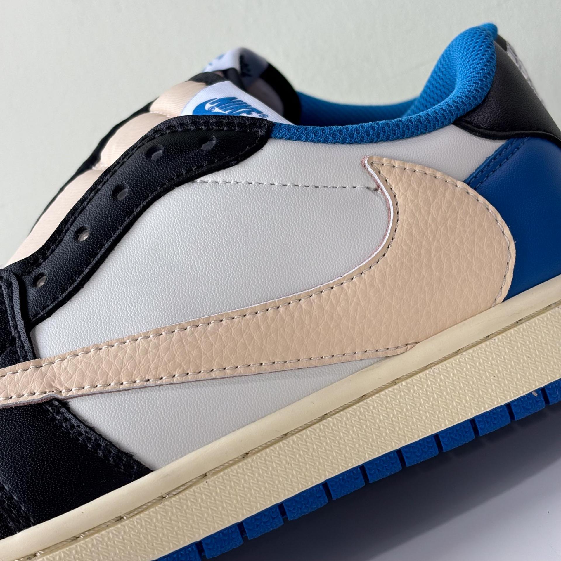 국내) 다른공장) 나이키 트래비스 스캇 265 (2번)