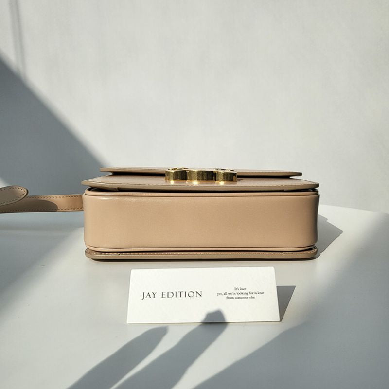 셀린느 트리옹프 숄더백 틴