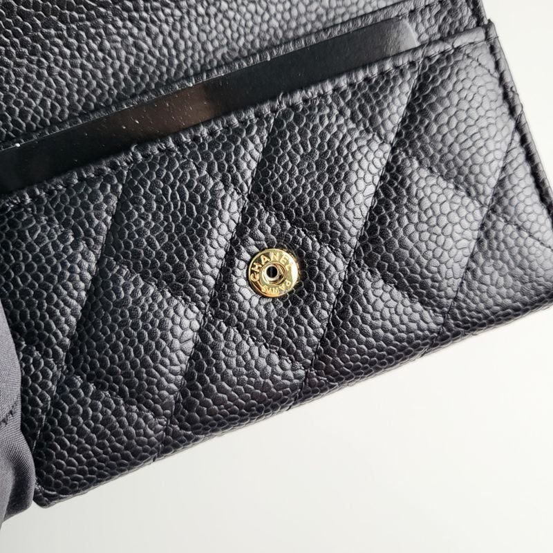 샤넬 클래식 플랩 카드지갑 캐비어