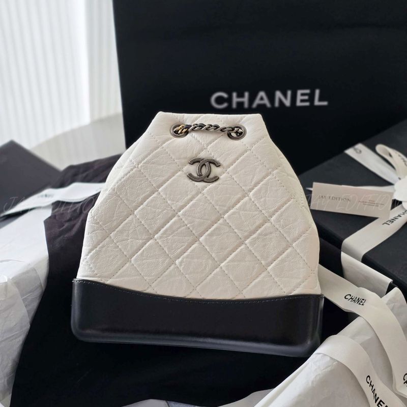 샤넬 가브리엘 백팩 스몰 (화이트)