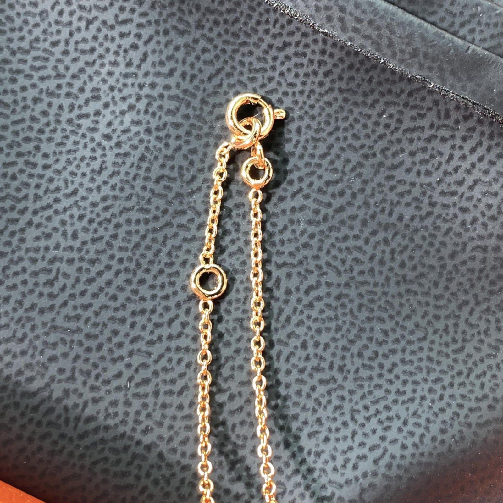 에르메스 파랑돌 샹달 목걸이