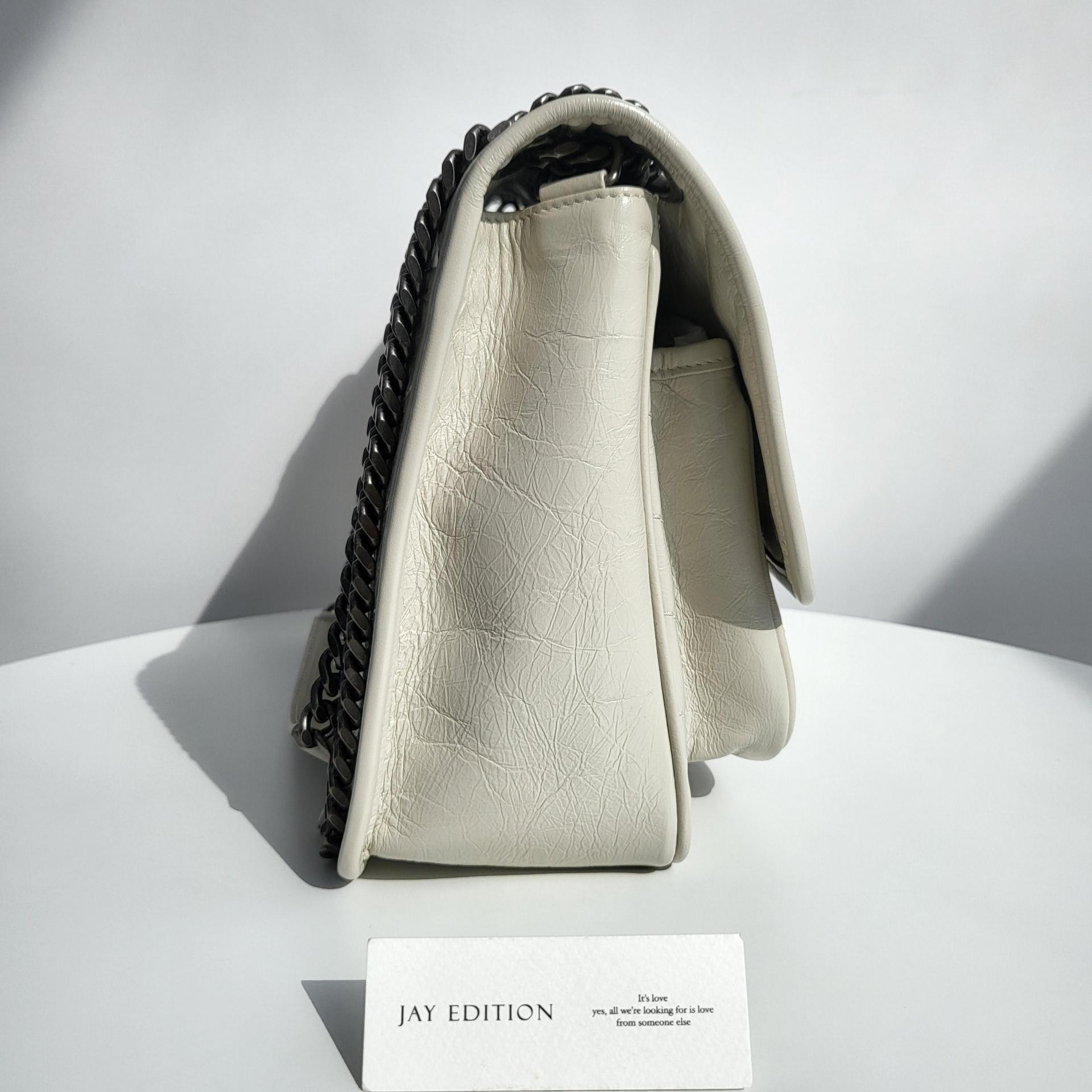 생로랑 니키백 미디움 빈티지 레더