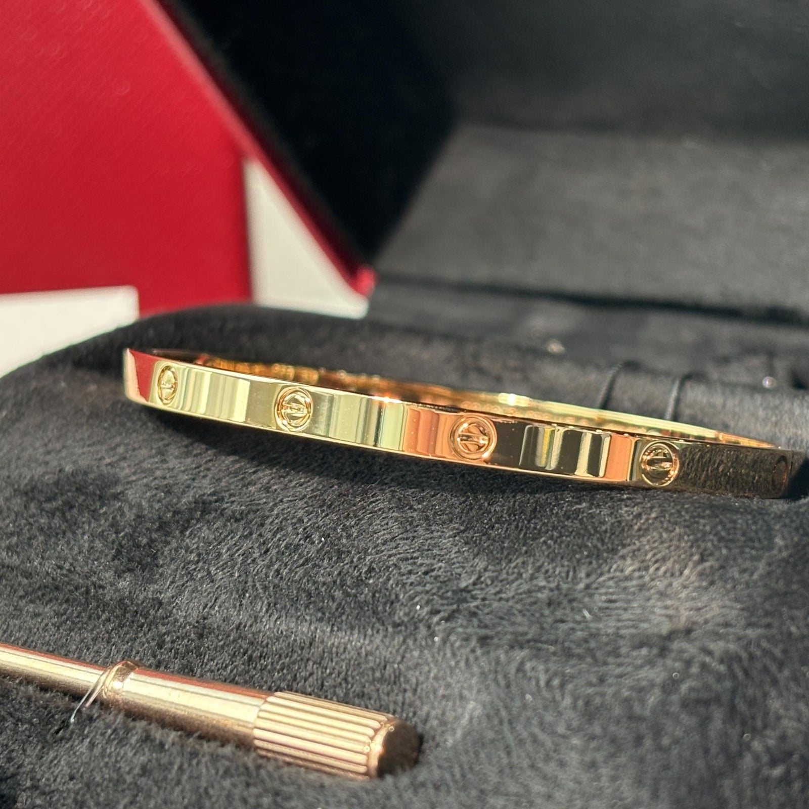 까르띠에 러브 브레이슬릿 SM