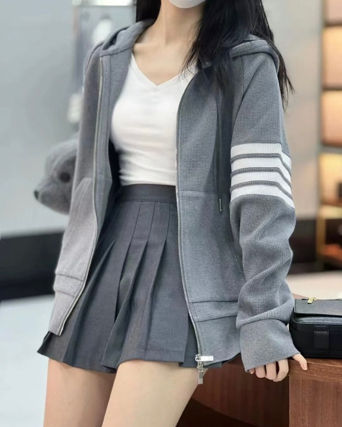 톰브라운 와플 후드집업