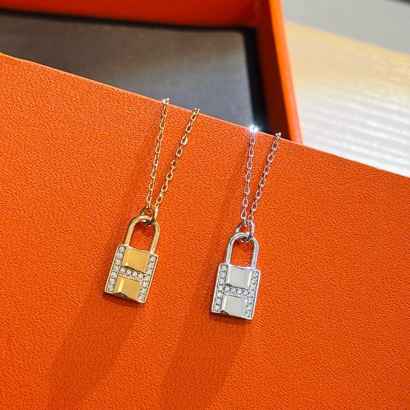 에르메스 Kelly Cadenas 팬던트