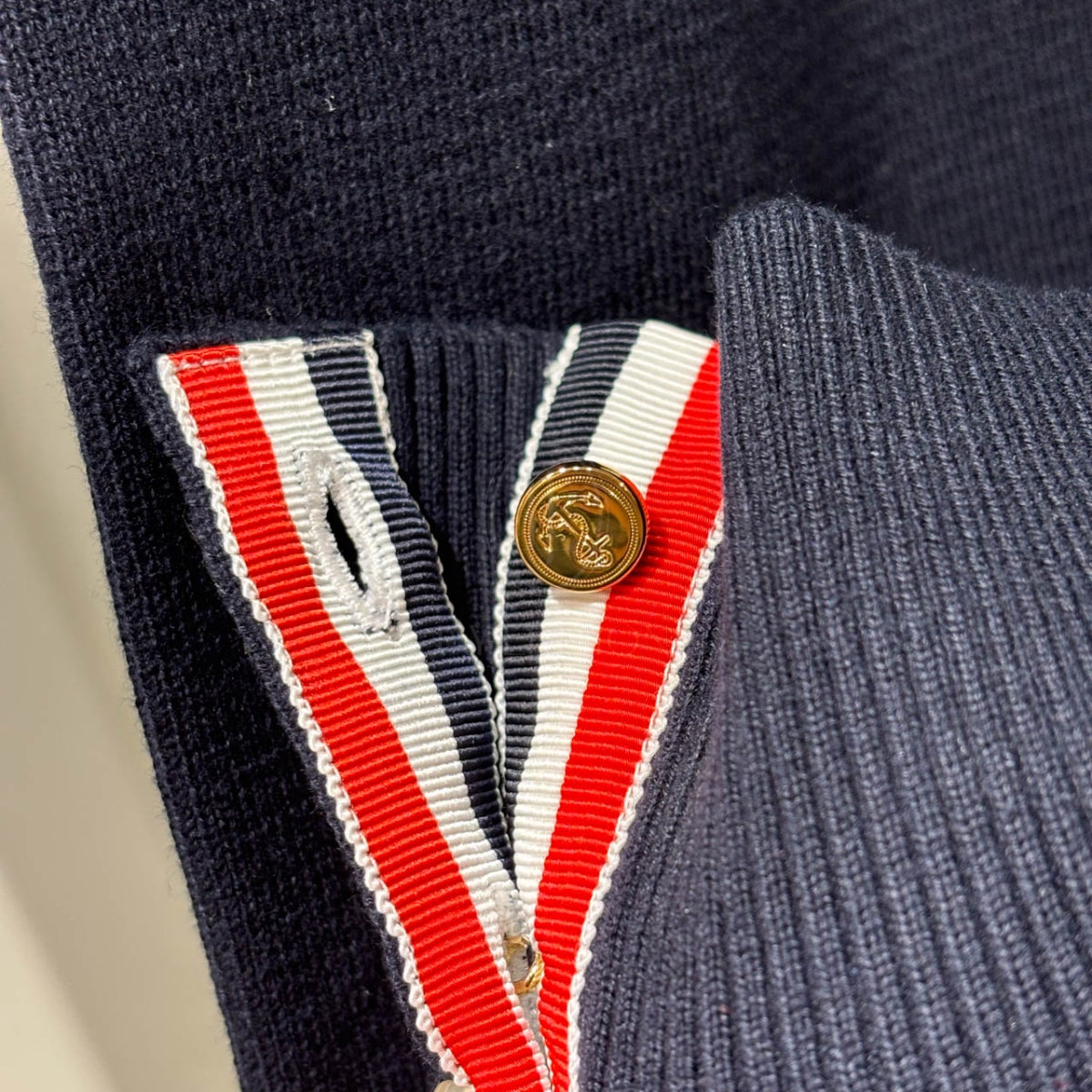 1% 톰브라운 밀라노 스티치 가디건,니트