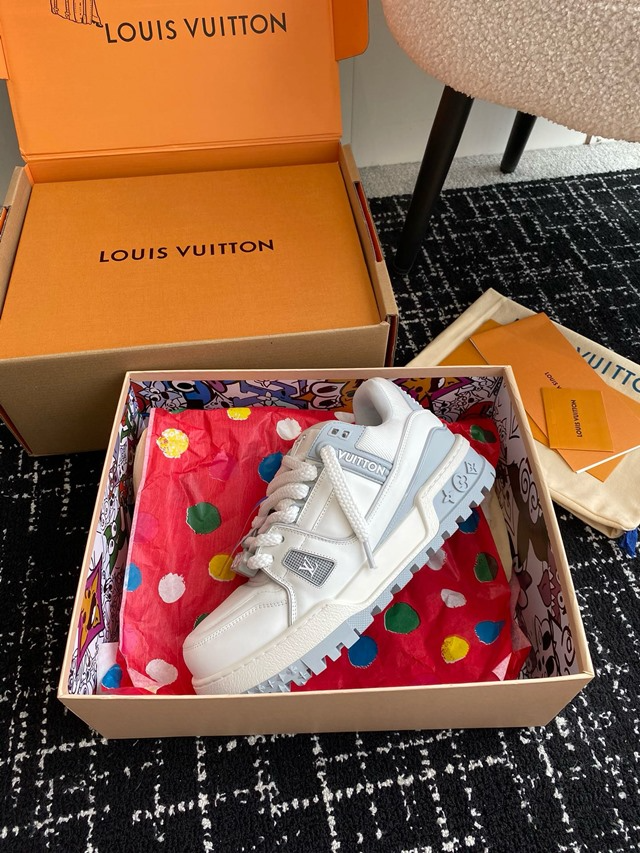 루이비통 LV 트레이너 맥시 스니커즈