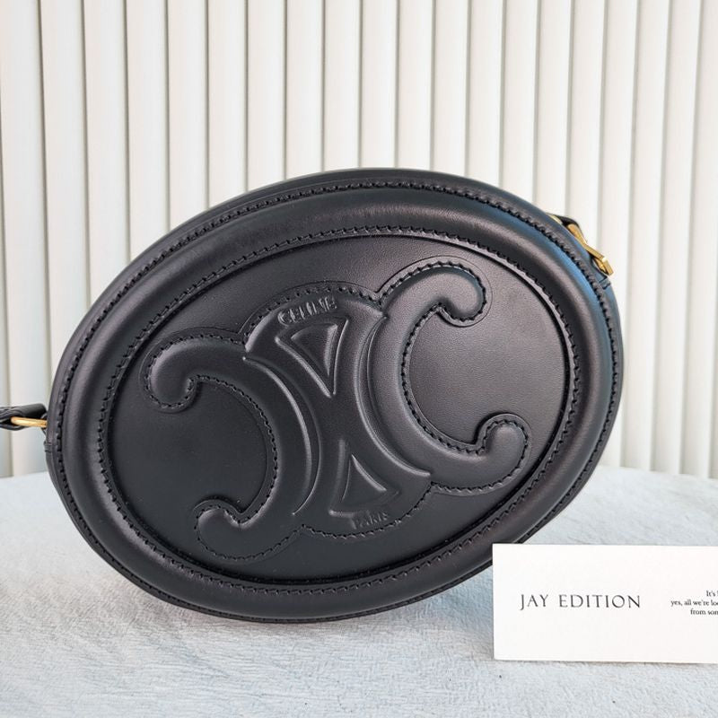 셀린느 퀴르 트리옹프 오벌백