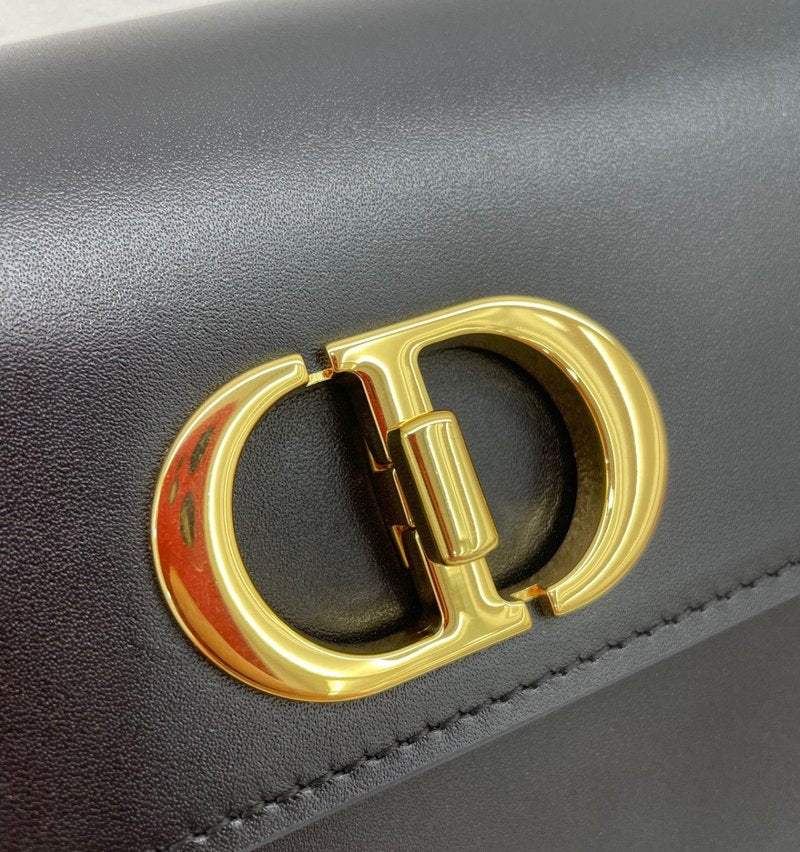 디올 30 몽테인 아베뉴