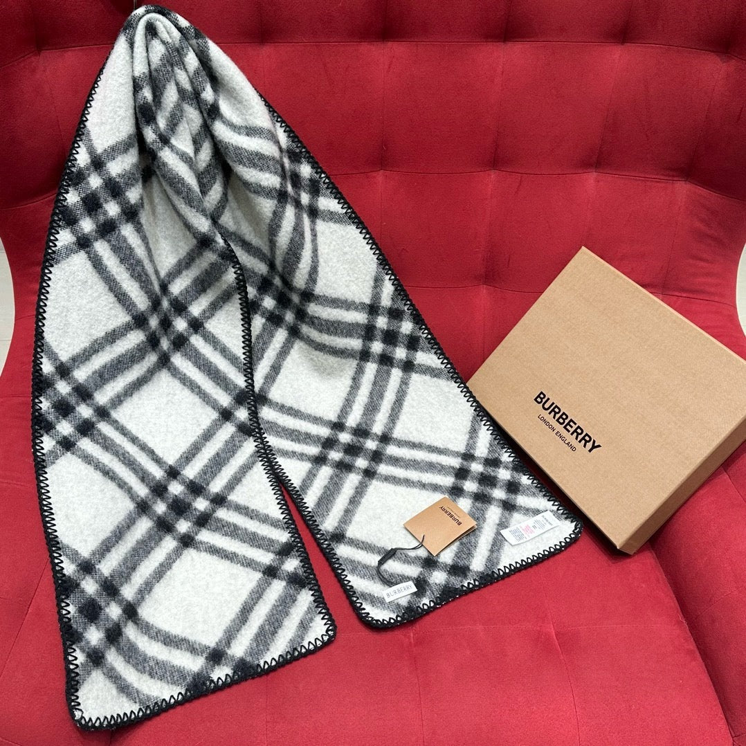 해외재고) 버버리 머플러